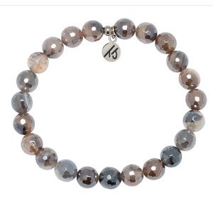 T Jazelle Storm Agate defining bracelet